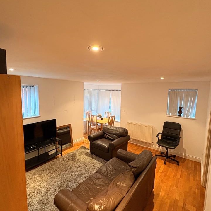 2 Bed Flat, The Metropolitan, BS1 - Photo 1