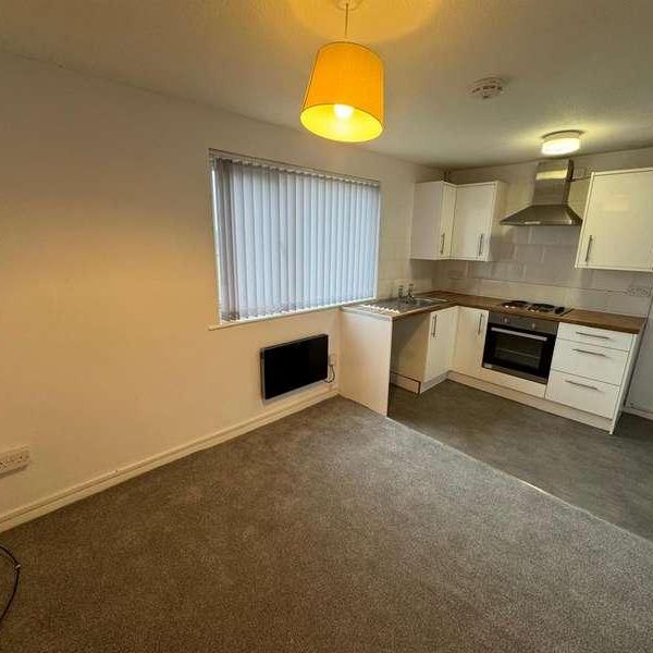 Acaster Drive, Low Moor, Bradford, BD12 - Photo 1