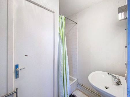 Location Appartement 1 pièce 19m² ST LO 50000 - Photo 3