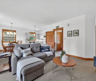 For Lease - 170 Snowbridge Way Unit# 121, Blue Mountains, Ontario - Photo 2