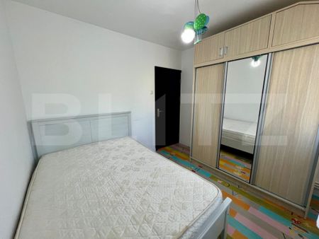 Apartament modern cu 3 camere, 65 mp, centrala si AC, zona - Fotografie 4