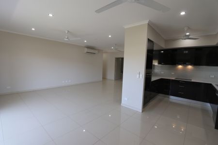 79A Casuarina Street - Photo 3