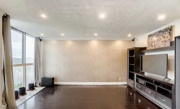 For Lease - 41 Markbrook Lane Unit# 411, Toronto, Ontario - Photo 1