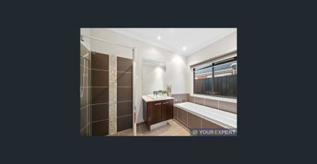 Opposite Alkira Secondary College - Photo 2