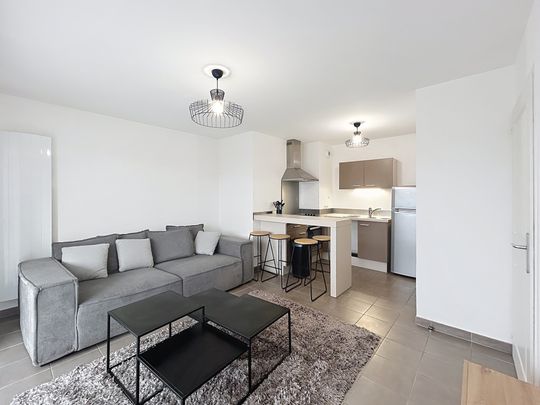 Location Appartement 2 pièces 41m² VETRAZ MONTHOUX 74100 - Photo 1