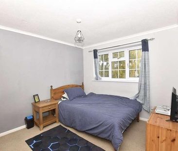 Cautletts Close, Midsomer Norton, Radstock, Somerset, BA3 - Photo 3