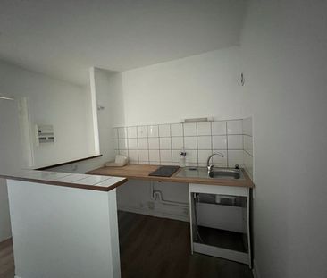 A louer appartement type 2 centre ville Châteauroux - Photo 1