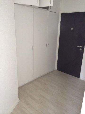 1-Zimmer-Wohnung 43,22m² mit Balkon sofort verfügbar * Objektbeschreibung beachten * - Photo 4