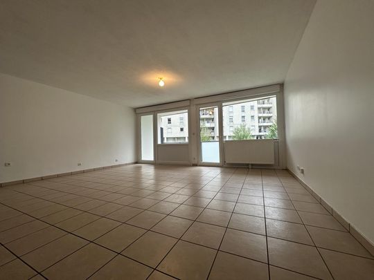Location Appartement 3 pièces 68m² CHAMBERY 73000 - Photo 1