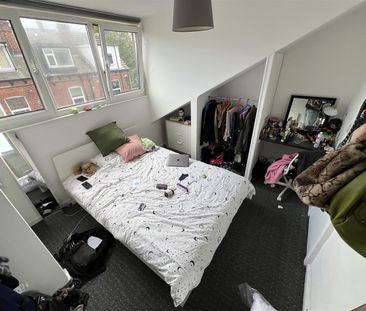5 bedroom terraced house to rent - Photo 5
