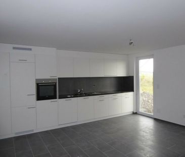 Appartement de 2,5 pièces au rez avec jardin - Foto 2