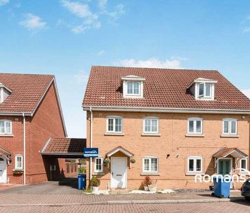 Knightwood Close, Farnborough, GU14 - Photo 6