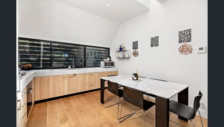 2/15 Irving Avenue, Prahran VIC 3181 - Townhouse For Rent | Domain - Photo 5