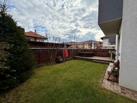 Casă 5 camere lângă Primăria Florești - transport și magazine aproape - Fotografie 4