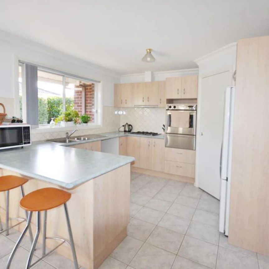 Ideal Family Home - Photo 1