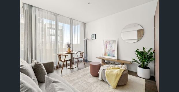 3 to 6 Months of Effortless Living, Beautifully Furnished - Photo 1