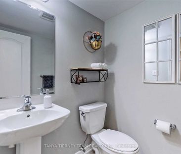 Townhouse For Lease | E8133406 - Photo 4