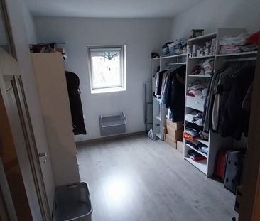 Location Appartement 4 pièces 85m² DOUAI 59500 - Photo 2