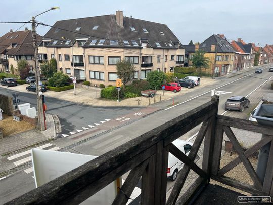 Appartement te huur dicht bij centrum Waregem met ondergrondse parkeerplaats - Photo 1