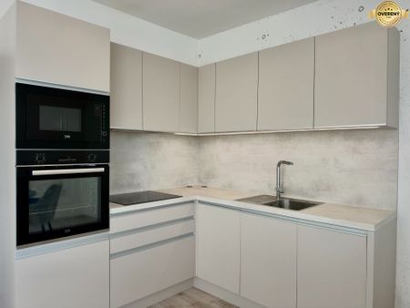 NA PRENÁJOM MODERNÝ 2 IZBOVÝ BYT - ŠAMORÍN, ČASŤ ŠÁMOT – Fotografia 2