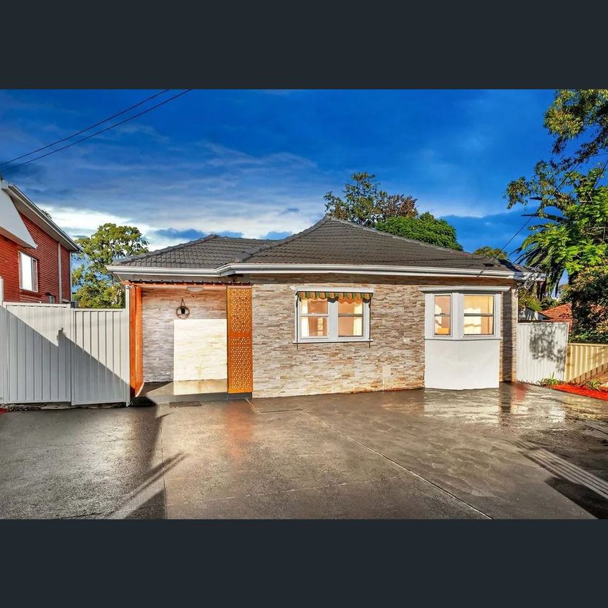 52 Wall Park Avenue, Seven Hills, NSW 2147 - Photo 1