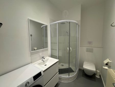 Location Appartement 2 pièces 60m² POITIERS 86000 - Photo 5