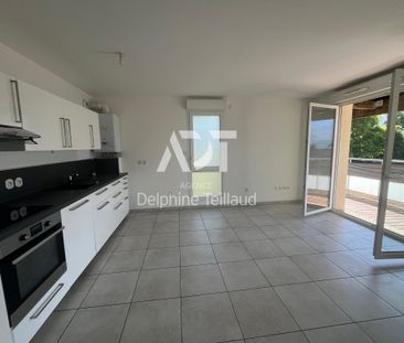 Location Appartement 3 pièces 65m² ST ISMIER 38330 - Photo 3
