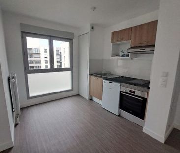 T2 AVEC LOGGIA + PARKING COUVERT - Photo 2
