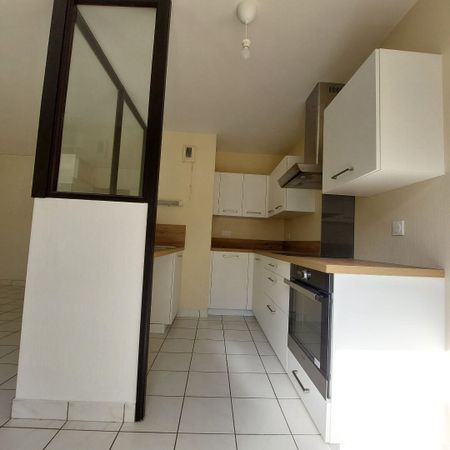 BREST SAINT-MARC/STANGALARD - APPARTEMENT 3 PIECE(S) - 66m2 - Photo 3