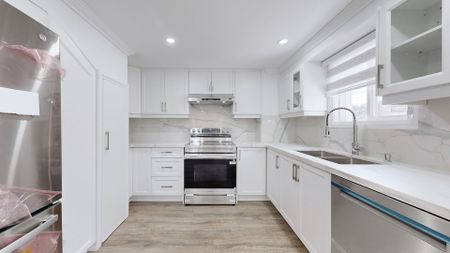 For Lease - 287 Ravenscroft Road Unit# LEGAL BSMT, Ajax, Ontario - Photo 3