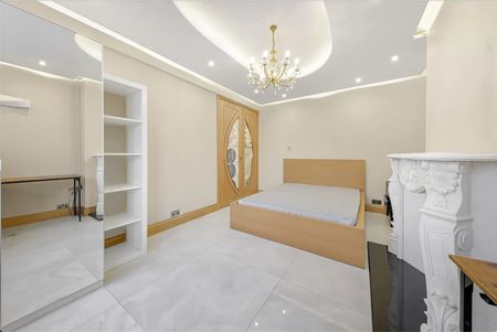 2 Bed Flat, Townshend Court, NW8 - Photo 3