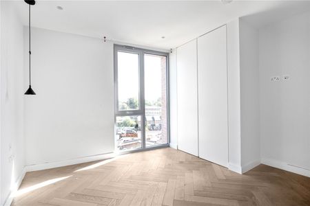 Parkhaus, 4 Maple Path, Hackney, London, E5 8FF - Photo 2