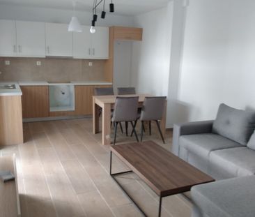 Ενοικίαση κατοικίας, 47 τ.μ., Γλυφάδα, 670 € - Photo 1