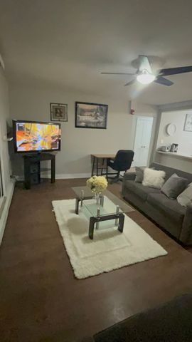 For Lease - 2128 Ghent Avenue Unit# 4, Burlington, Ontario - Photo 4