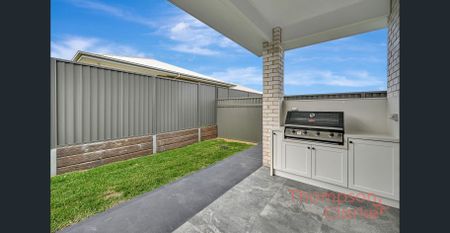 Four Bedroom Duplex - Photo 5