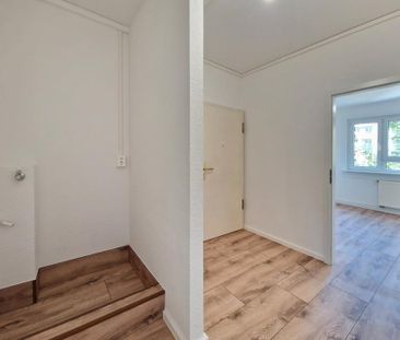 Walk-In-Dusche! Frisch renovierte 3-Zimmer-Wohnung im 2. OG! ** Ab ... - Photo 1