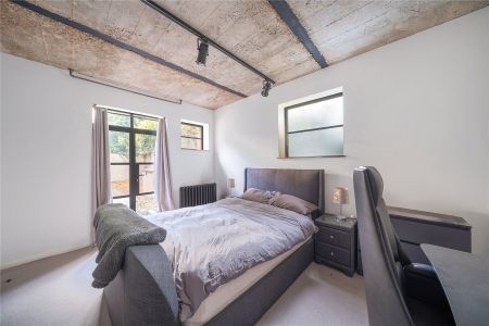 Limes Road, Beckenham, BR3 flat to rent - Photo 4