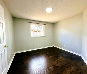 For Lease - 53 Stollar Boulevard Unit# UPPER, Barrie, Ontario - Photo 3
