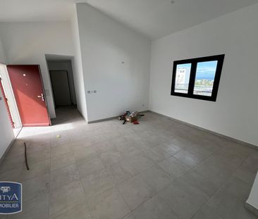 Location Appartement 3 pièces 67m² ST PIERRE 97410 - Photo 5