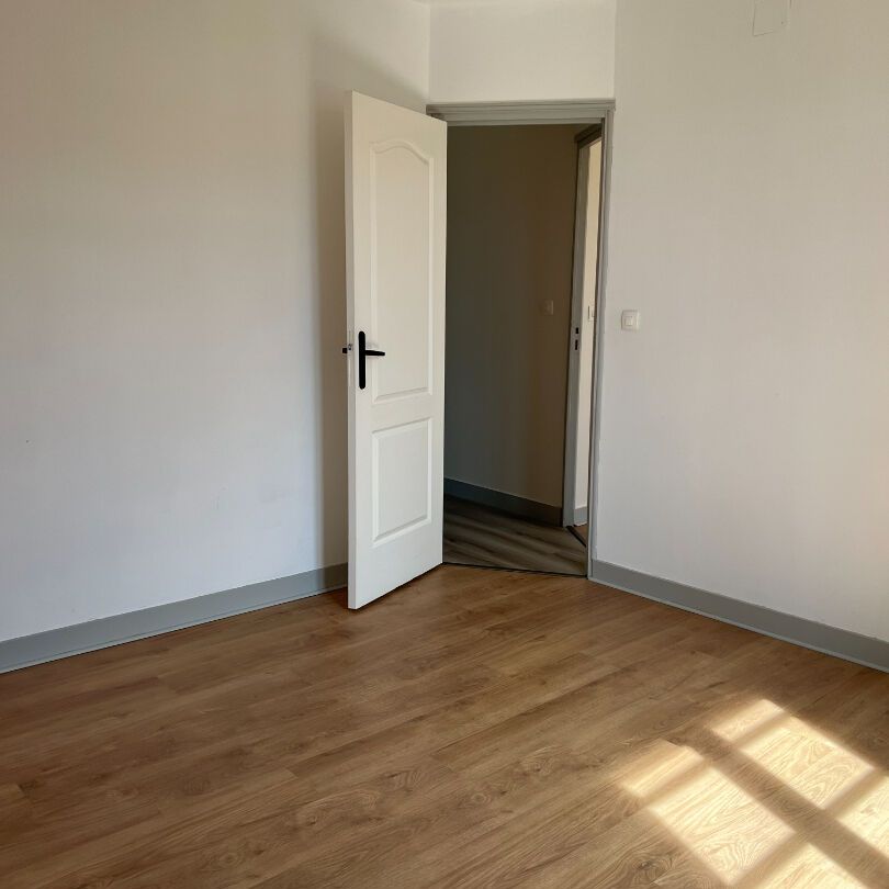 Appartement T3 près de SAINTES à louer - Photo 1
