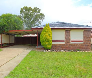 Family home in Quiet Cul-de-sac - Photo 4