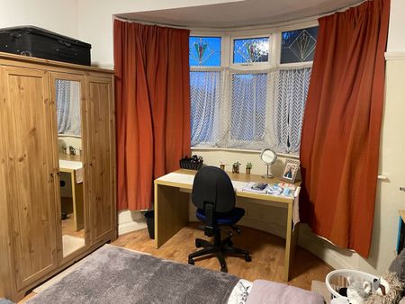 Room in a Shared House, Welford Road, LE2 - Photo 3