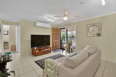 Coastal Living Just Moments to the Beach! - Photo 3