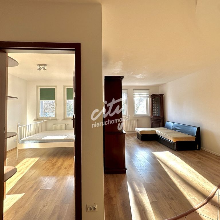 top centrum !!! 2 pok. garaż - Photo 1