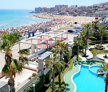 2 beds seafront apartment by the sandy beach in La Mata - Photo 1