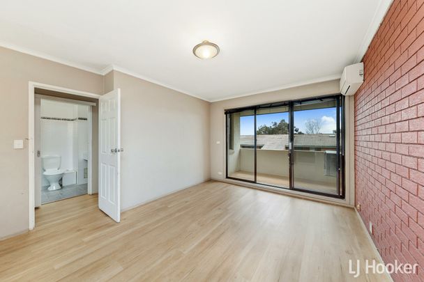 22/28 Springvale Drive, Hawker ACT, Belconnen - Photo 1