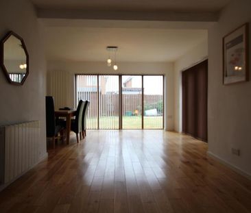 4 bedroom house to rent - Photo 2