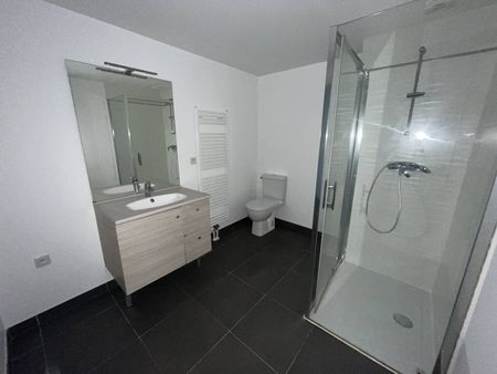 Beau studio en location de 33,50m², situé rue du Champ des Oiseaux à Rouen, 515€ charges comprises - Photo 5