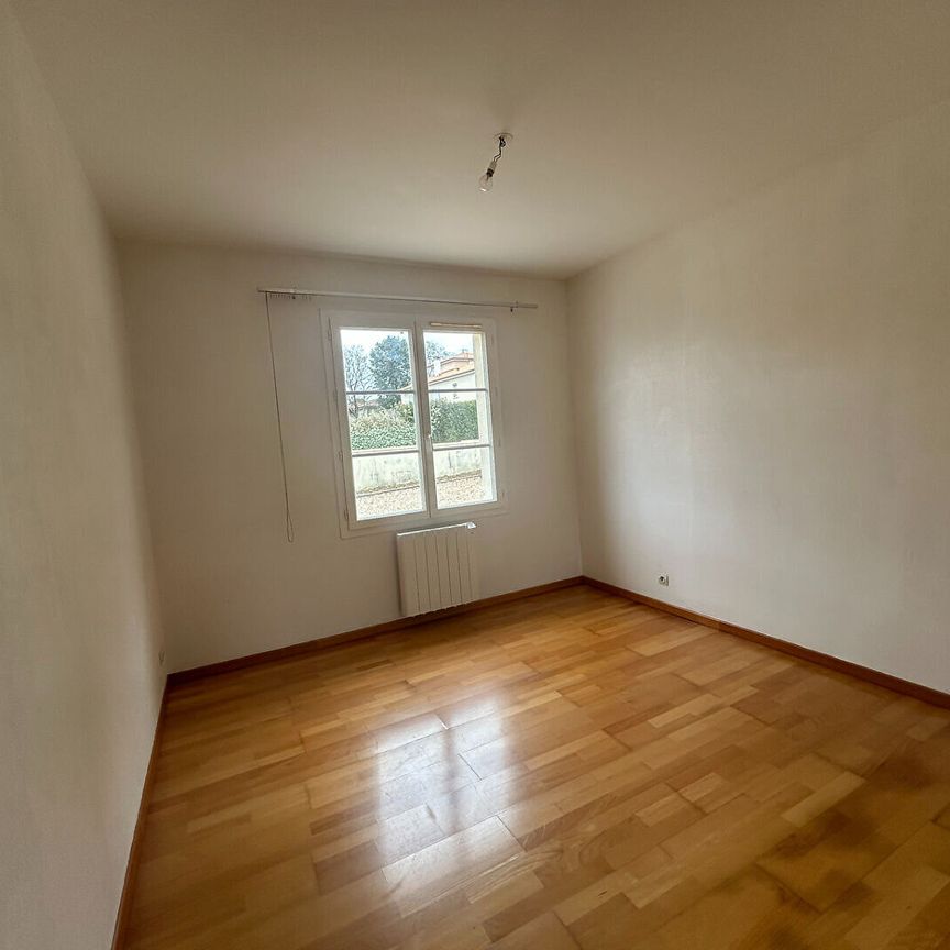 Pavillon à Ruffec - Photo 1