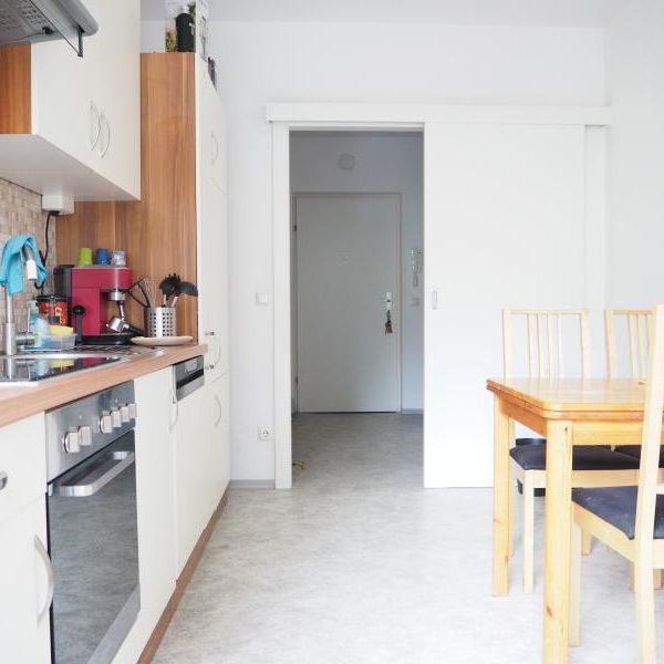 Urfahr Wischerstraße! Sehr zentral gelegene 50 m² Wohnung, Küche möbliert (ohne Ablöse), Tiefgarage optional, Straßenbahnnähe! - Photo 1